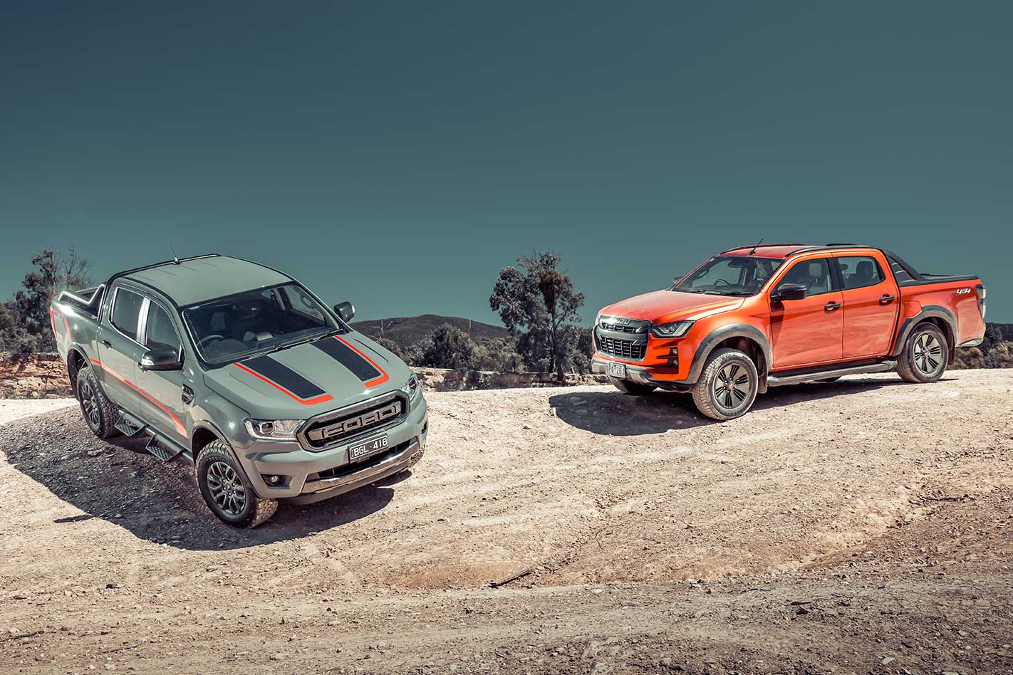 2021 Ford Ranger FX4 MAX vs 2021 Isuzu D-Max X-Terrain